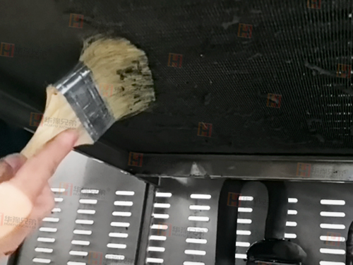 纯雪花制冰机的清洗与维护